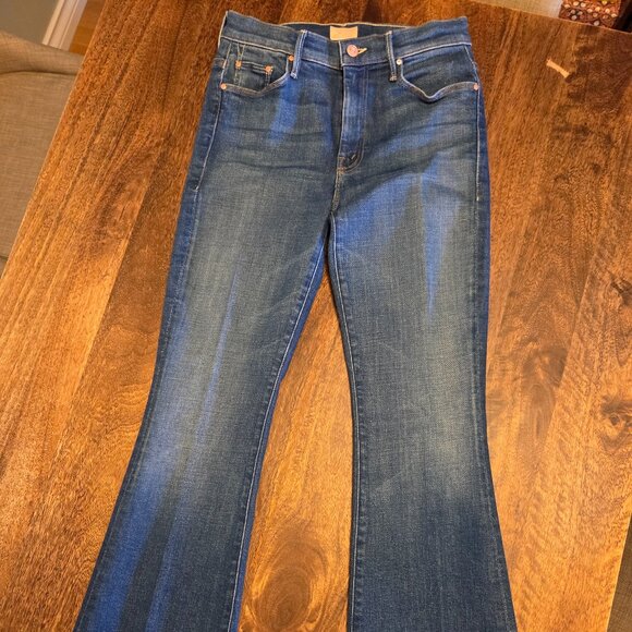 MOTHER Denim - MOTHER The Weekender Fray Jeans Size 27